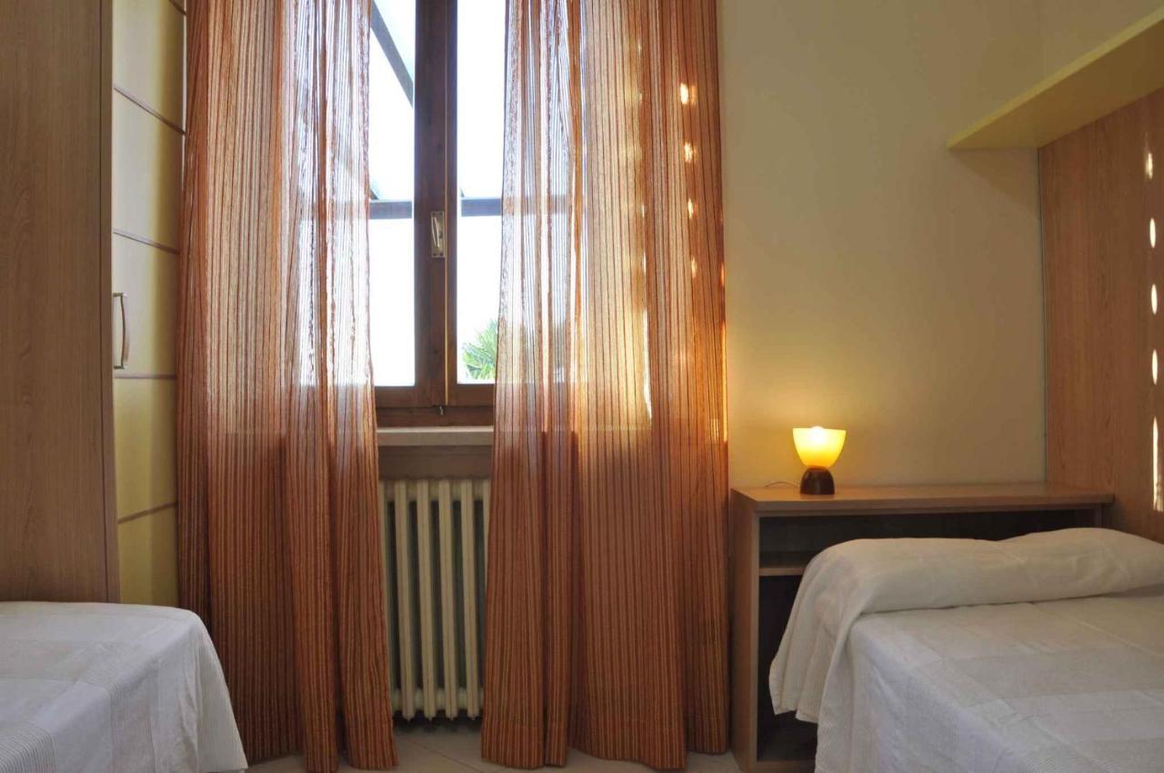Apartments In Lazise/Gardasee 21945 Esterno foto