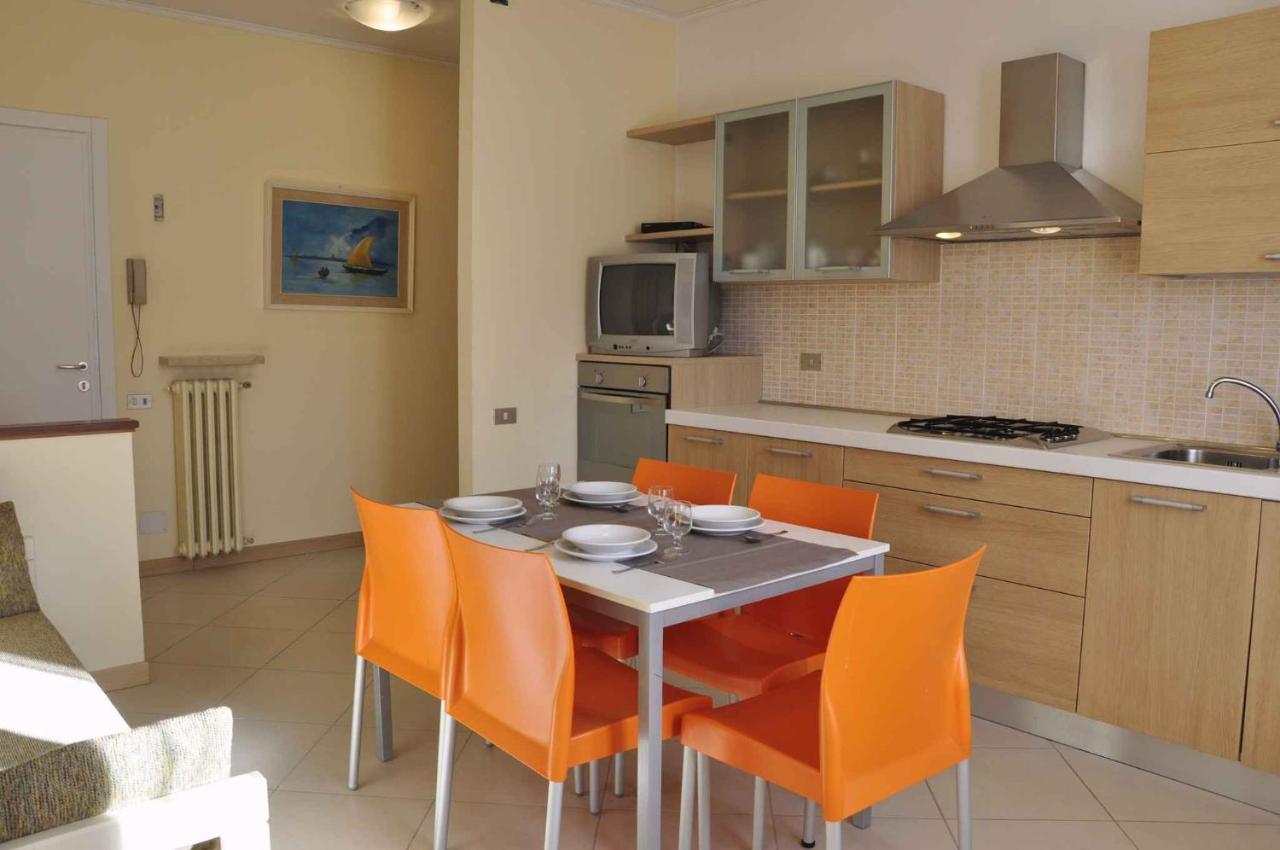 Apartments In Lazise/Gardasee 21945 Esterno foto